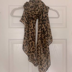 Leopard print scarf